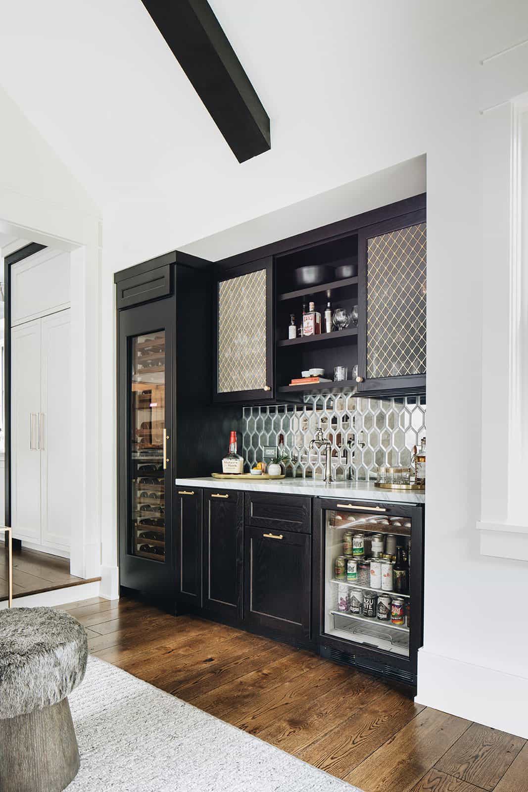 modern-farmhouse-home-bar