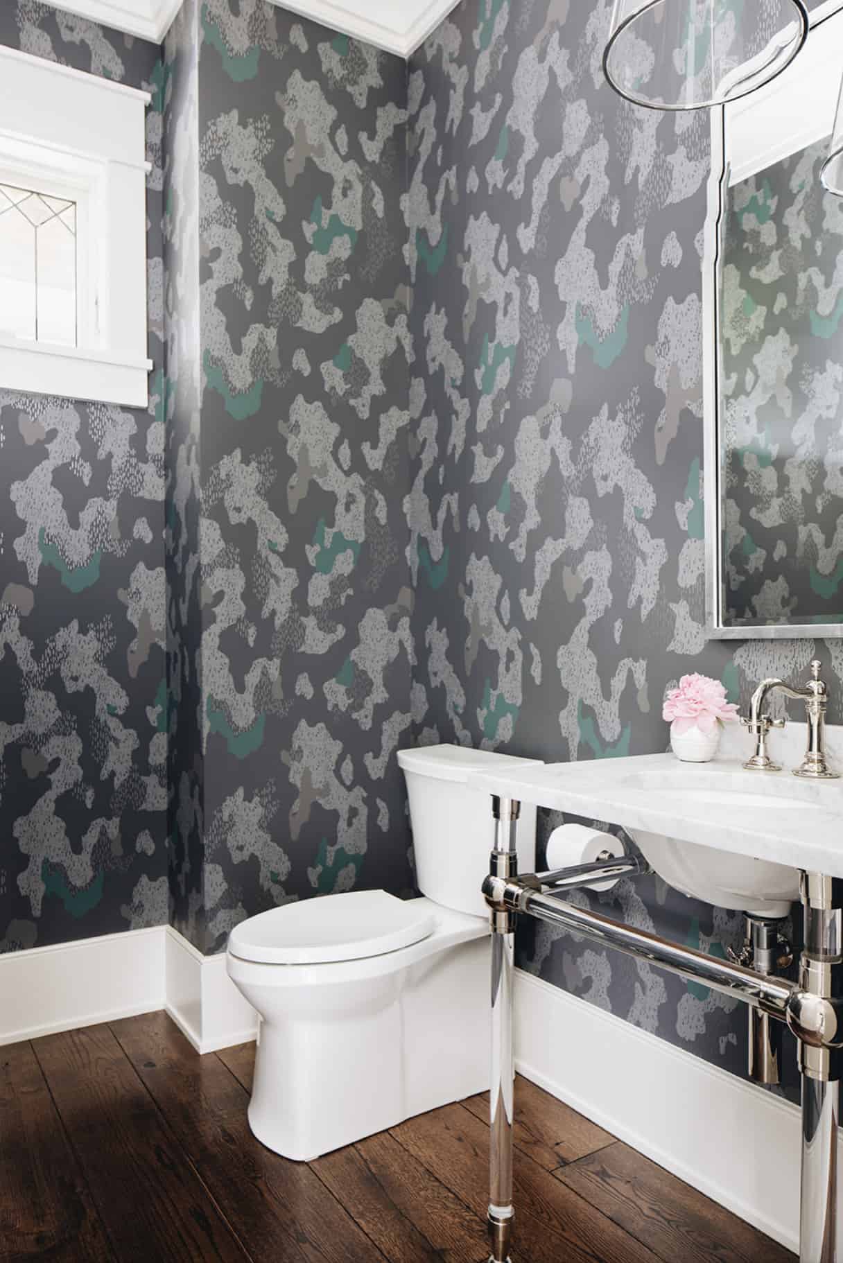 modern-farmhouse-bathroom