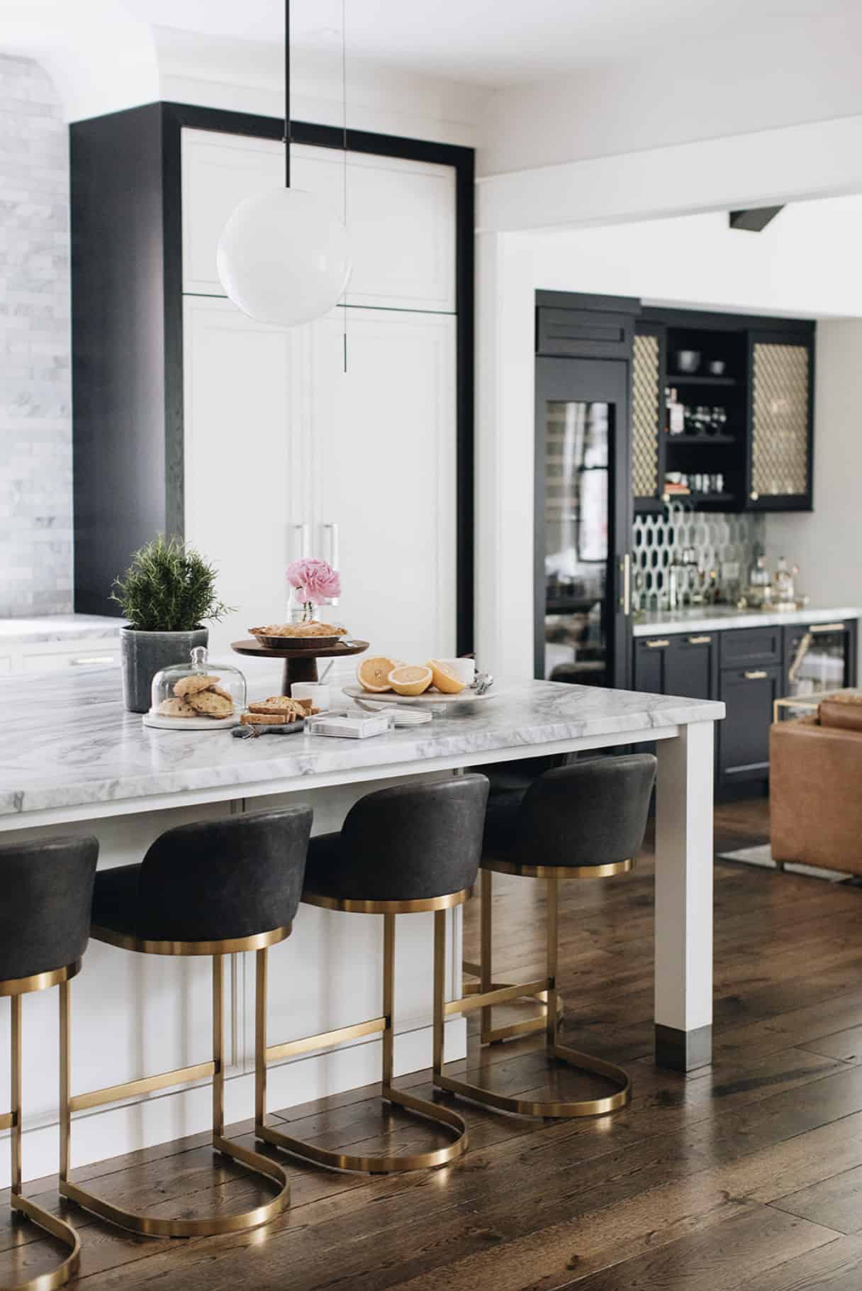 modern-farmhouse-kitchen