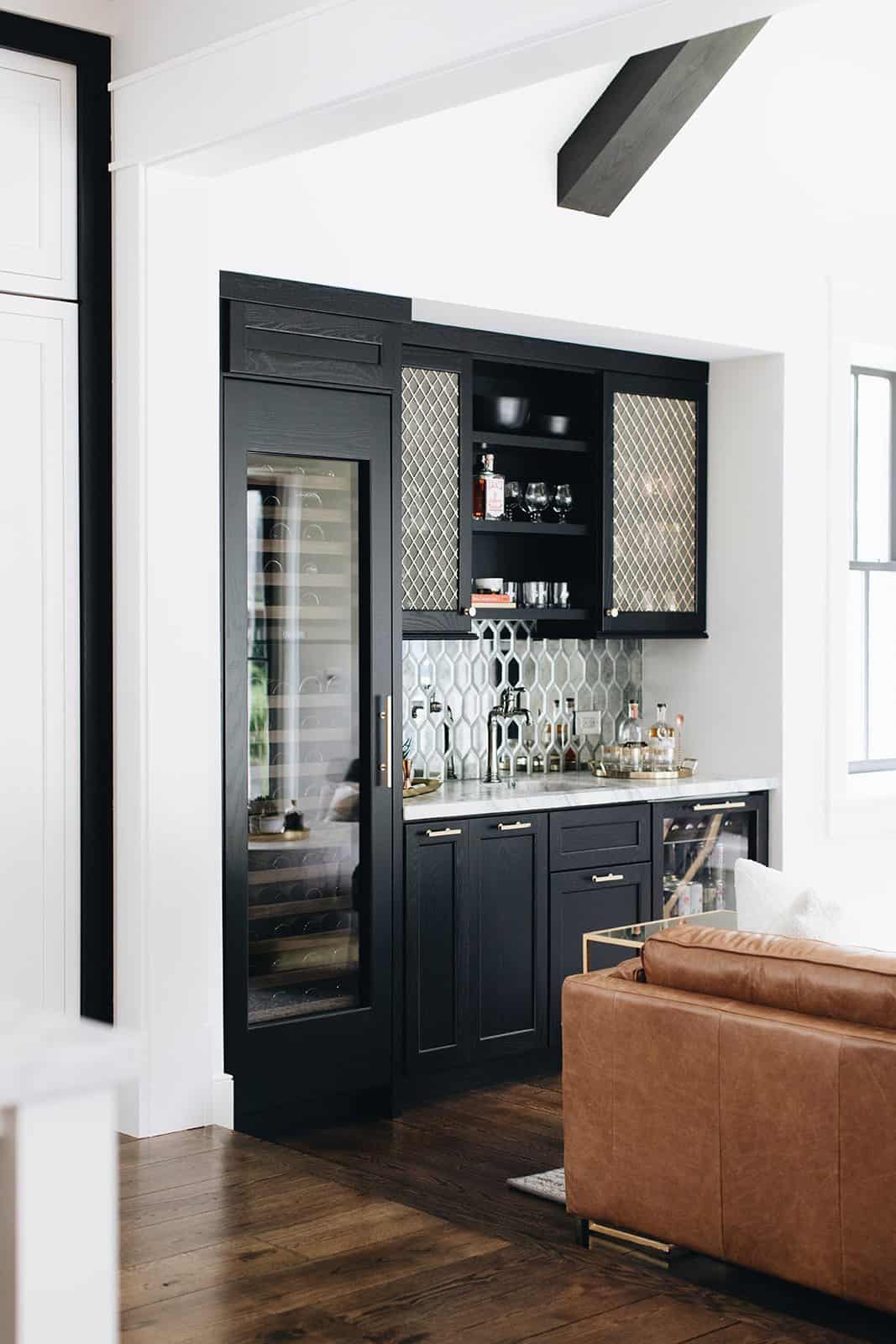 modern-farmhouse-home-bar