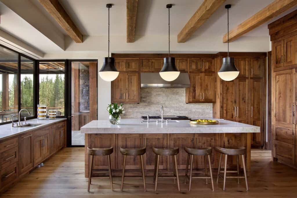 Absolutely stunning mountain house with luxe details in Big Sky