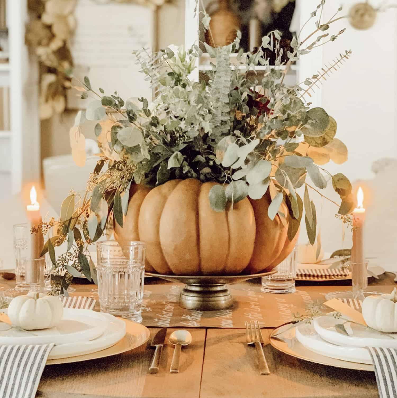 pumpkin-table-centerpiece-for-fall