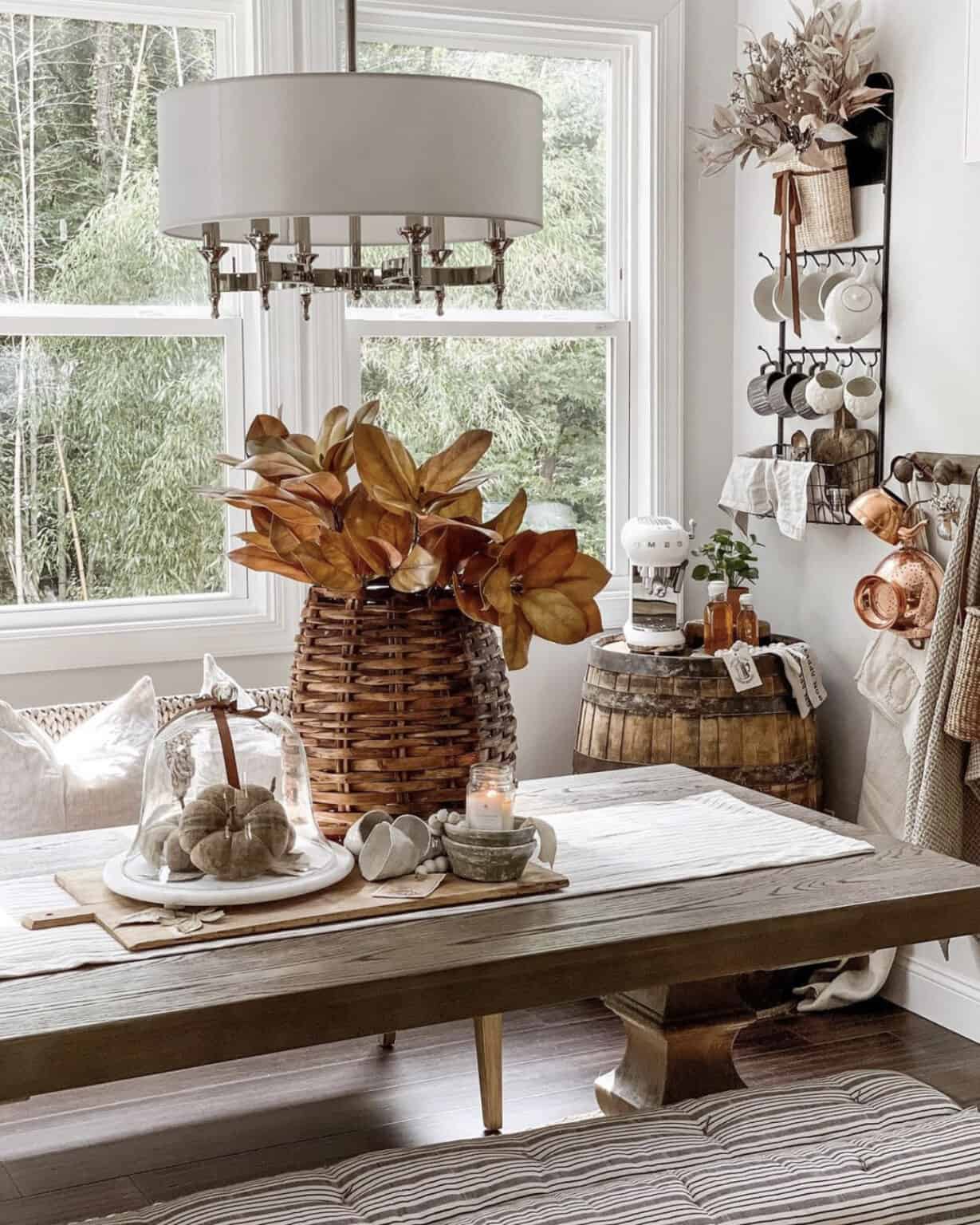 22 Stunning Fall Tablescape Decor Ideas To Wow Your Guests