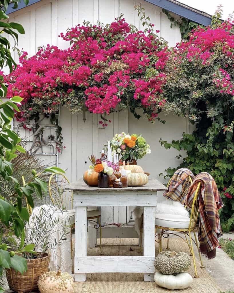 22 Stunning Fall Tablescape Decor Ideas To Wow Your Guests