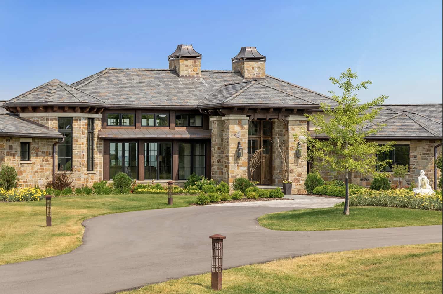 tuscan-lodge-style-home-exterior