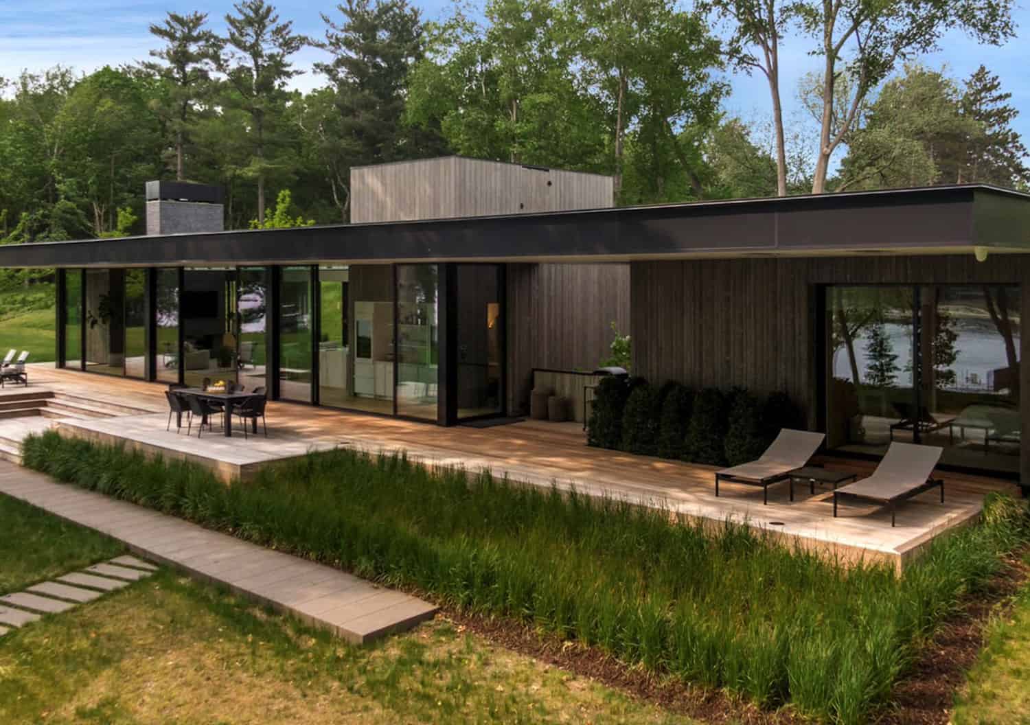 modern-house-exterior-lake-minnetonka