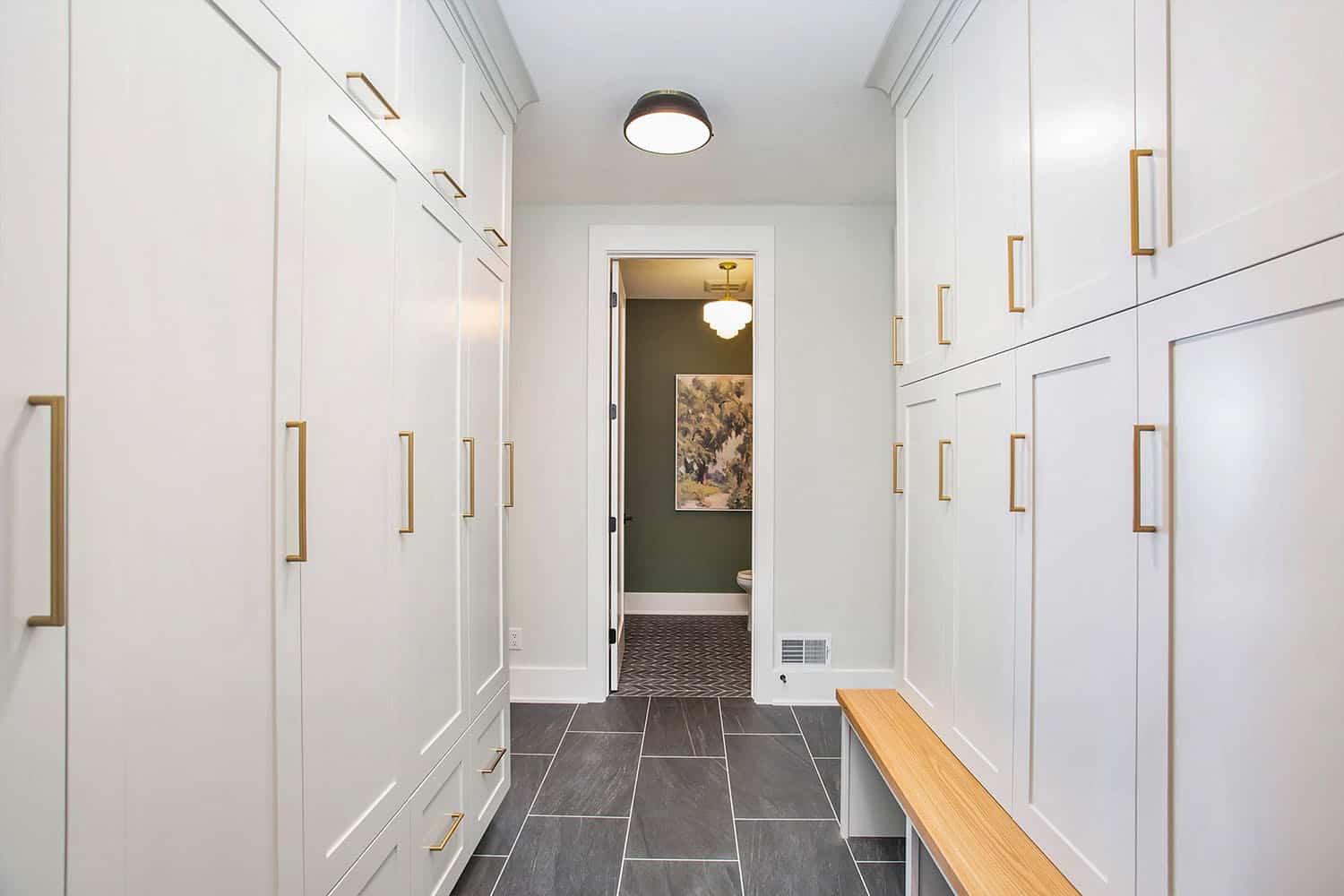 contemporary-mudroom