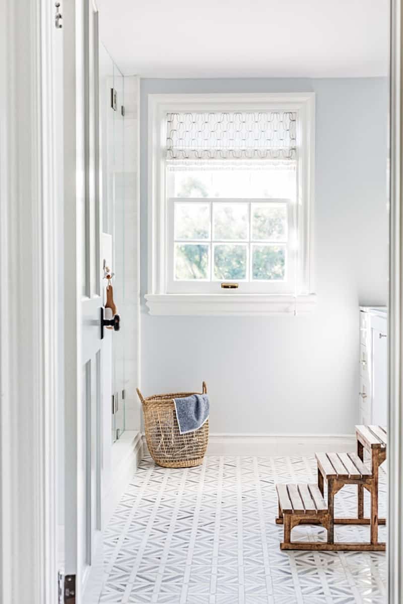contemporary-bathroom