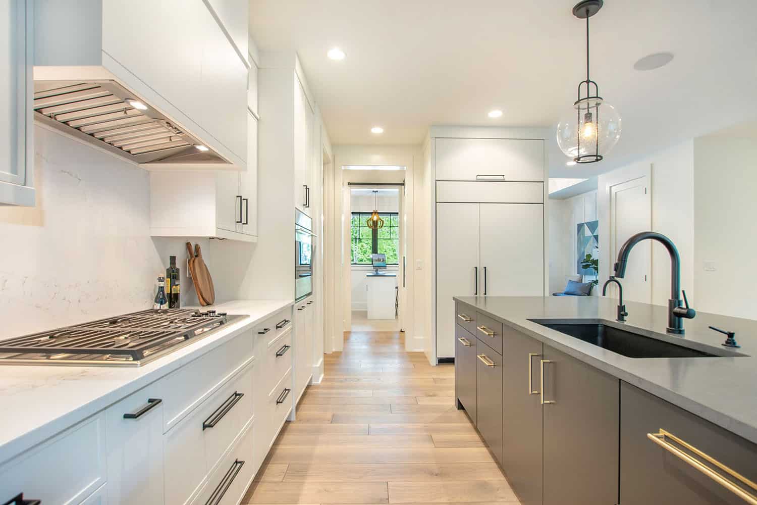 farmhouse-kitchen