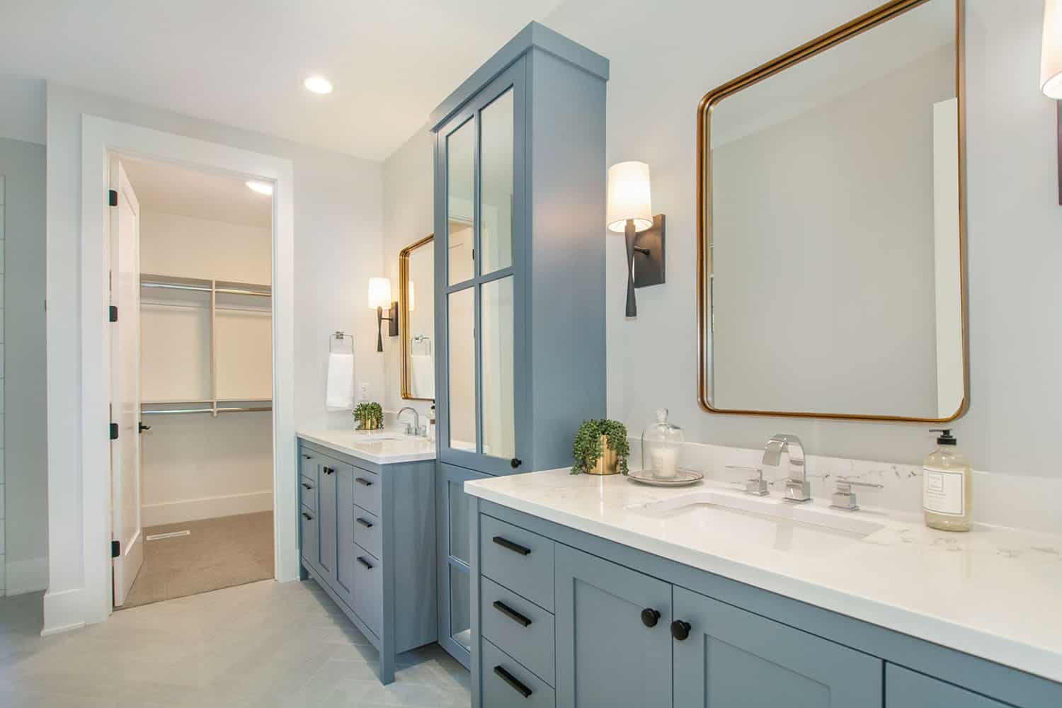 midcentury-modern-bathroom