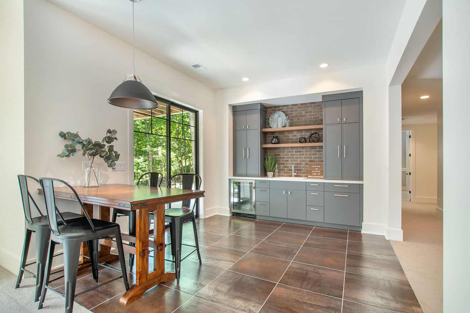 midcentury-modern-basement-kitchenette