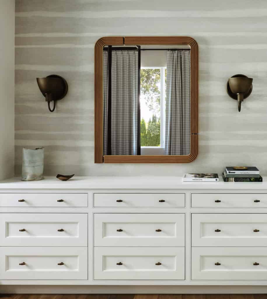 Tour this beautifully stylish and sophisticated home in Menlo Park