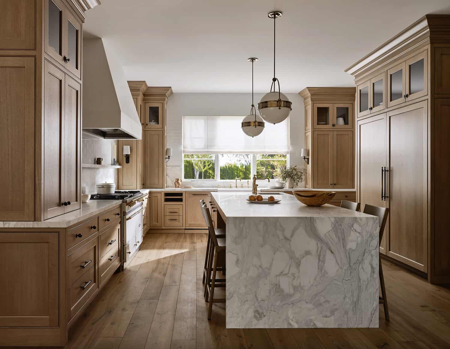 transitional-style-kitchen