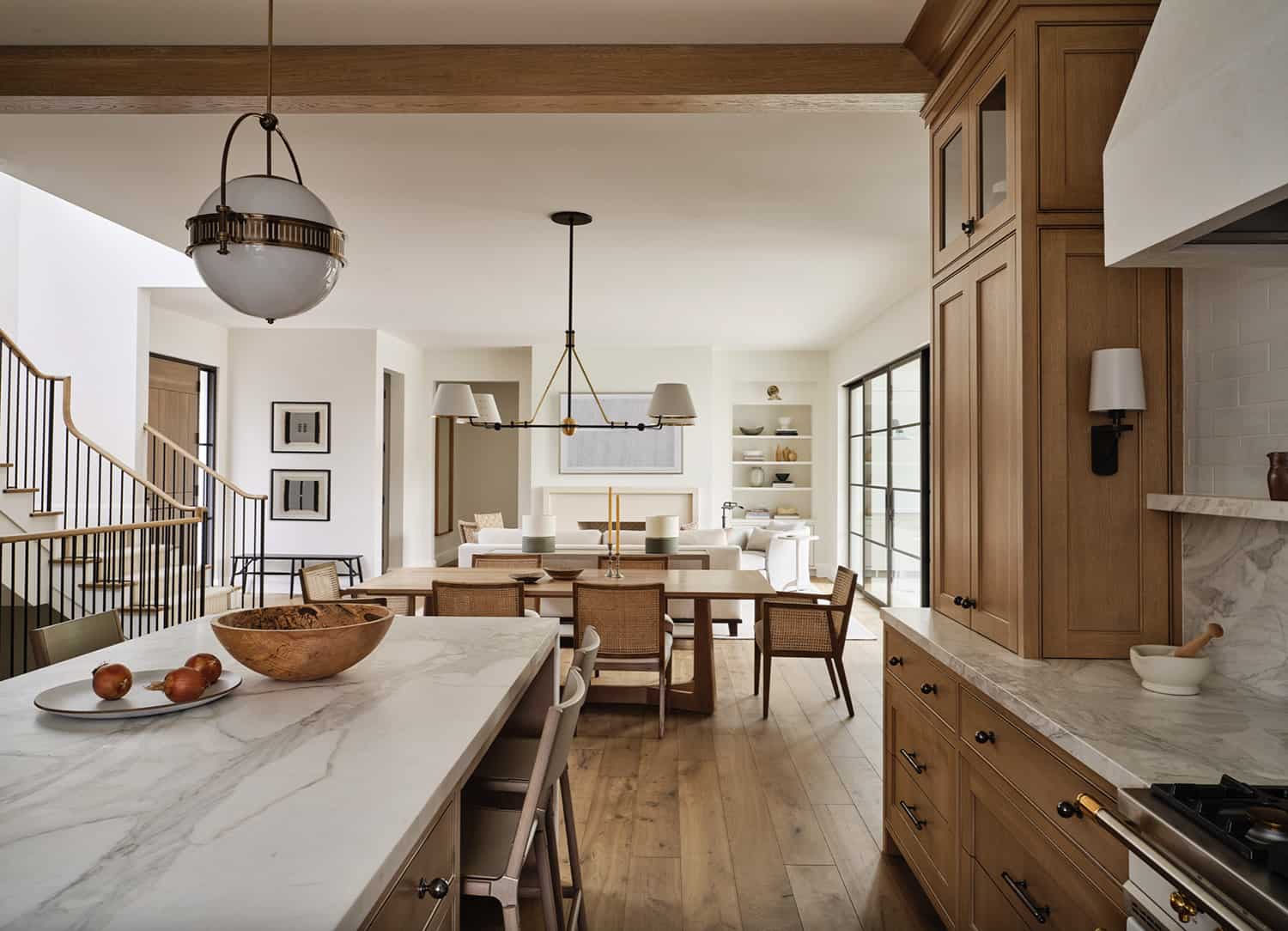 transitional-style-kitchen