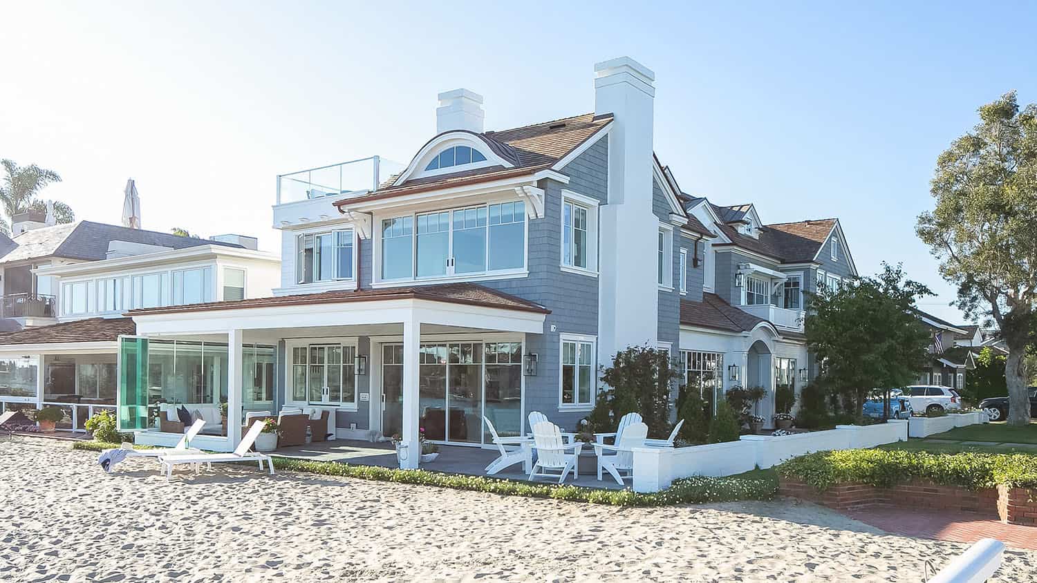 beach-house-exterior