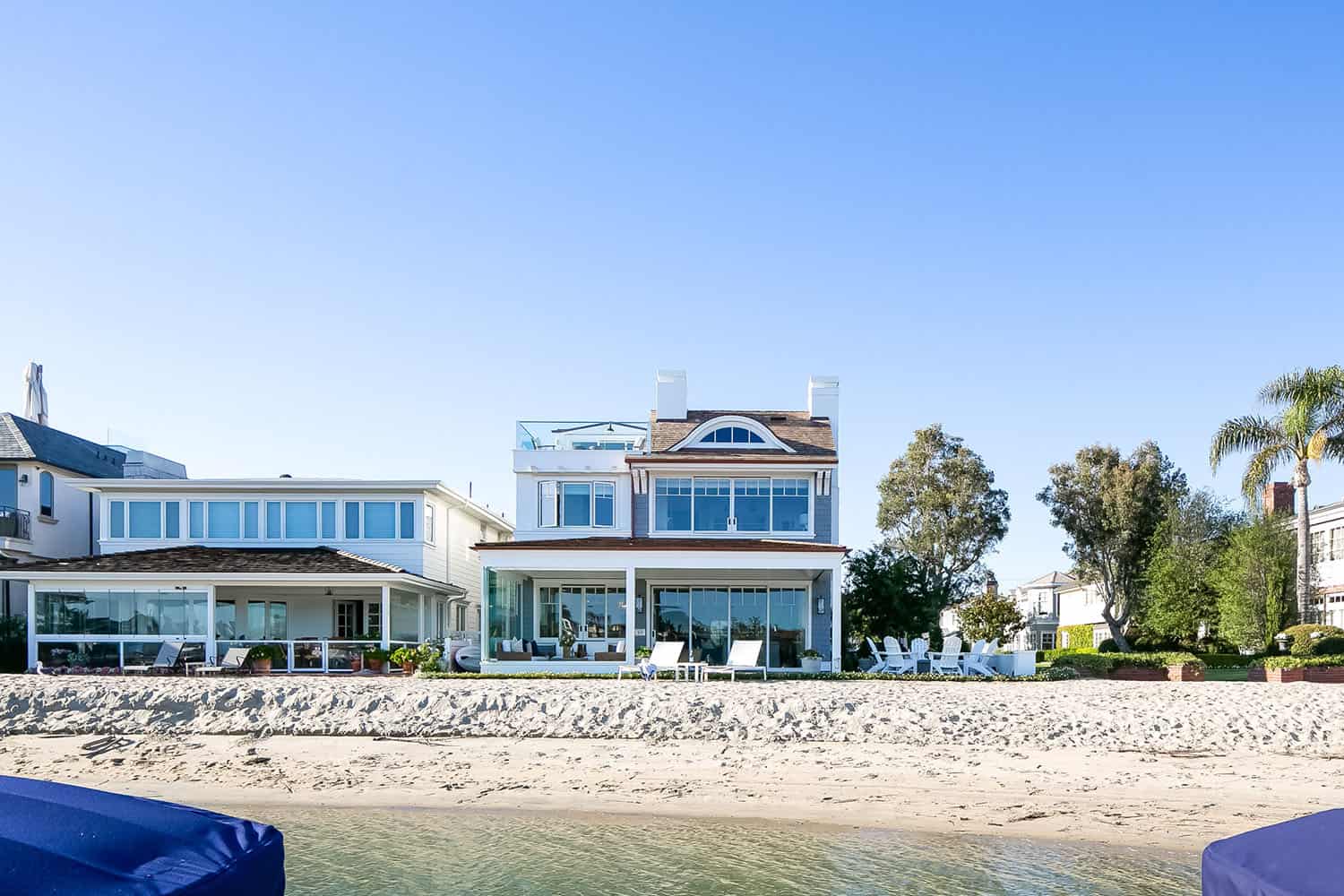 beach-house-exterior
