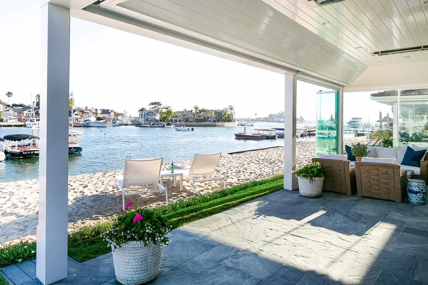 beach-style-outdoor-patio