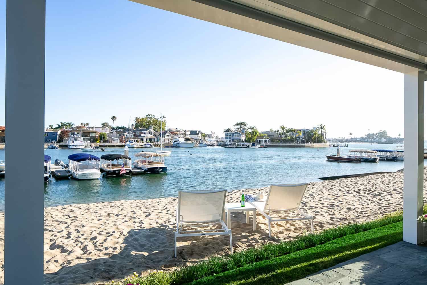 beach-style-outdoor-patio