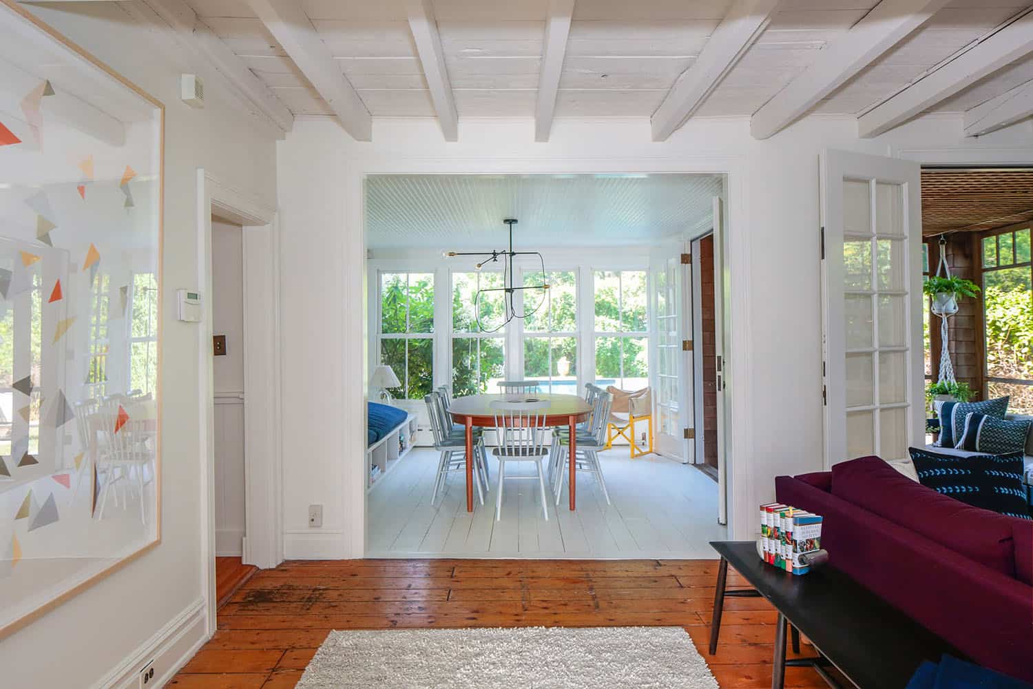 beach-style-dining-room
