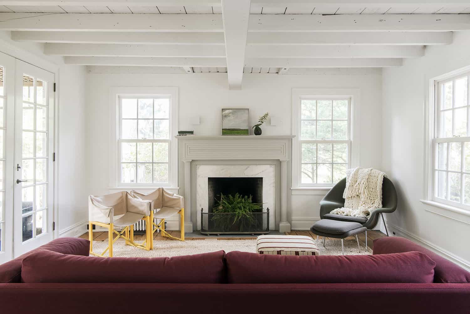 beach-style-living-room
