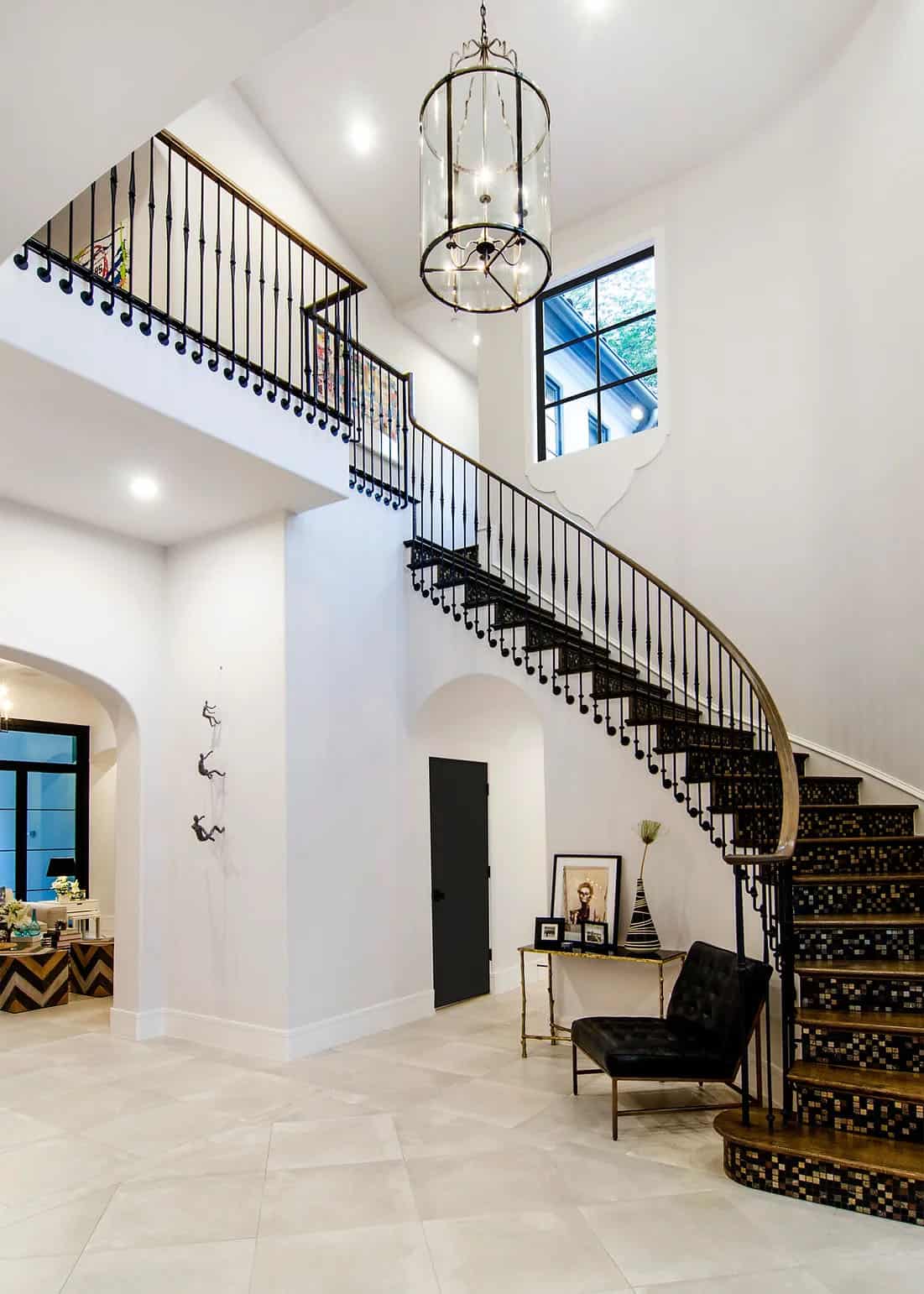 modern-mediterranean-style-staircase