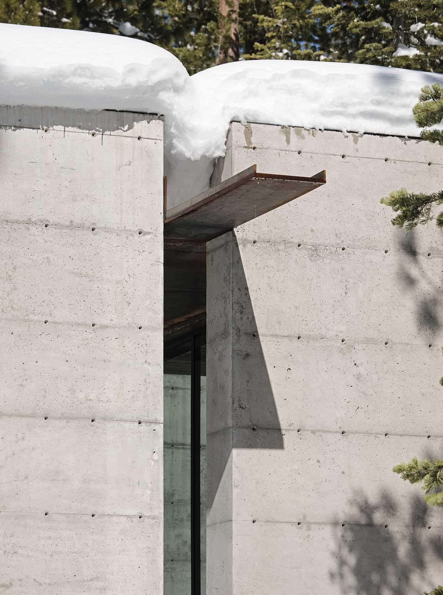 modern-high-desert-home-exterior
