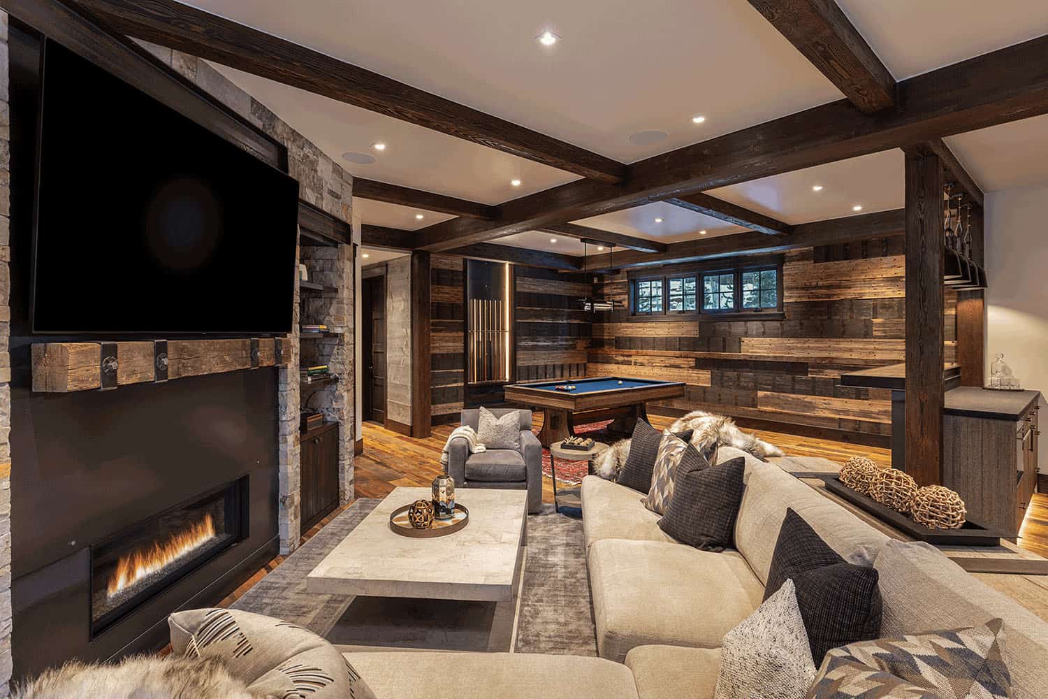 rustic-modern-family-room