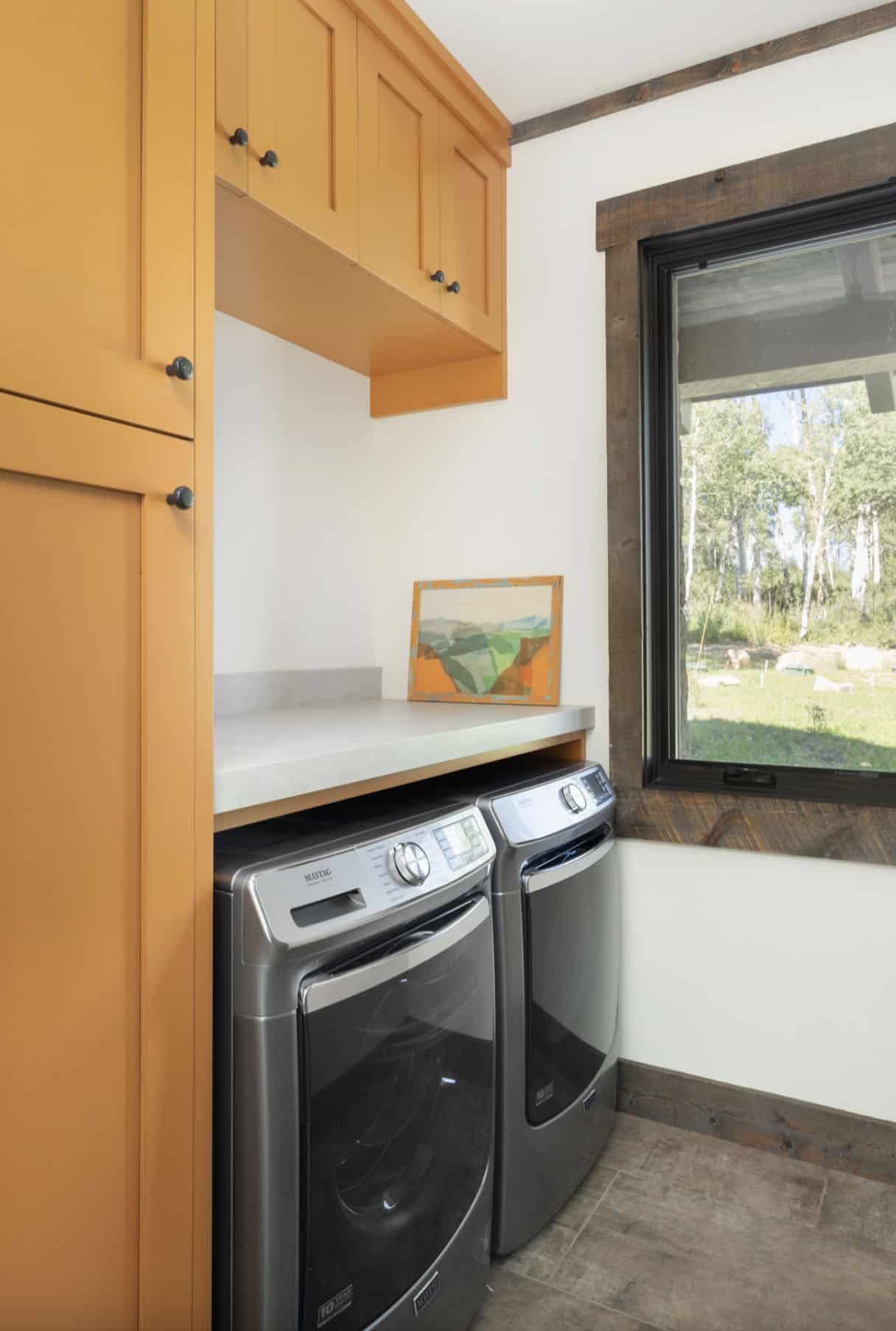 rustic-laundry-room