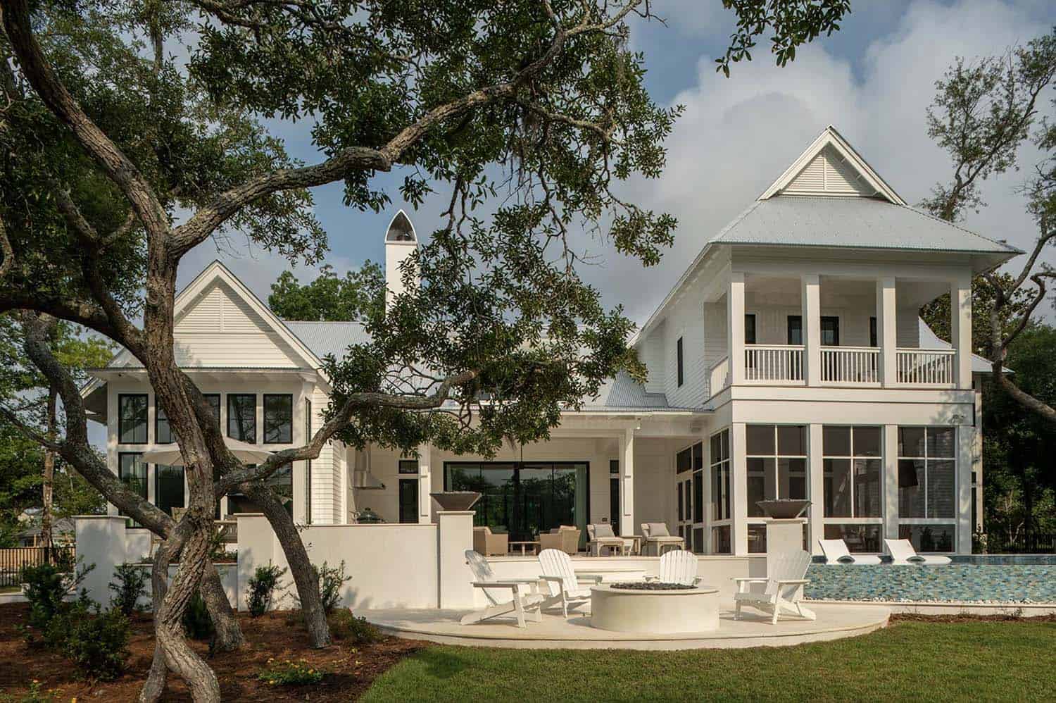 beach-house-exterior