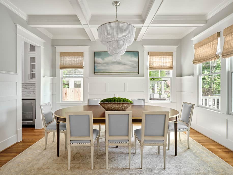 beach-style-dining-room