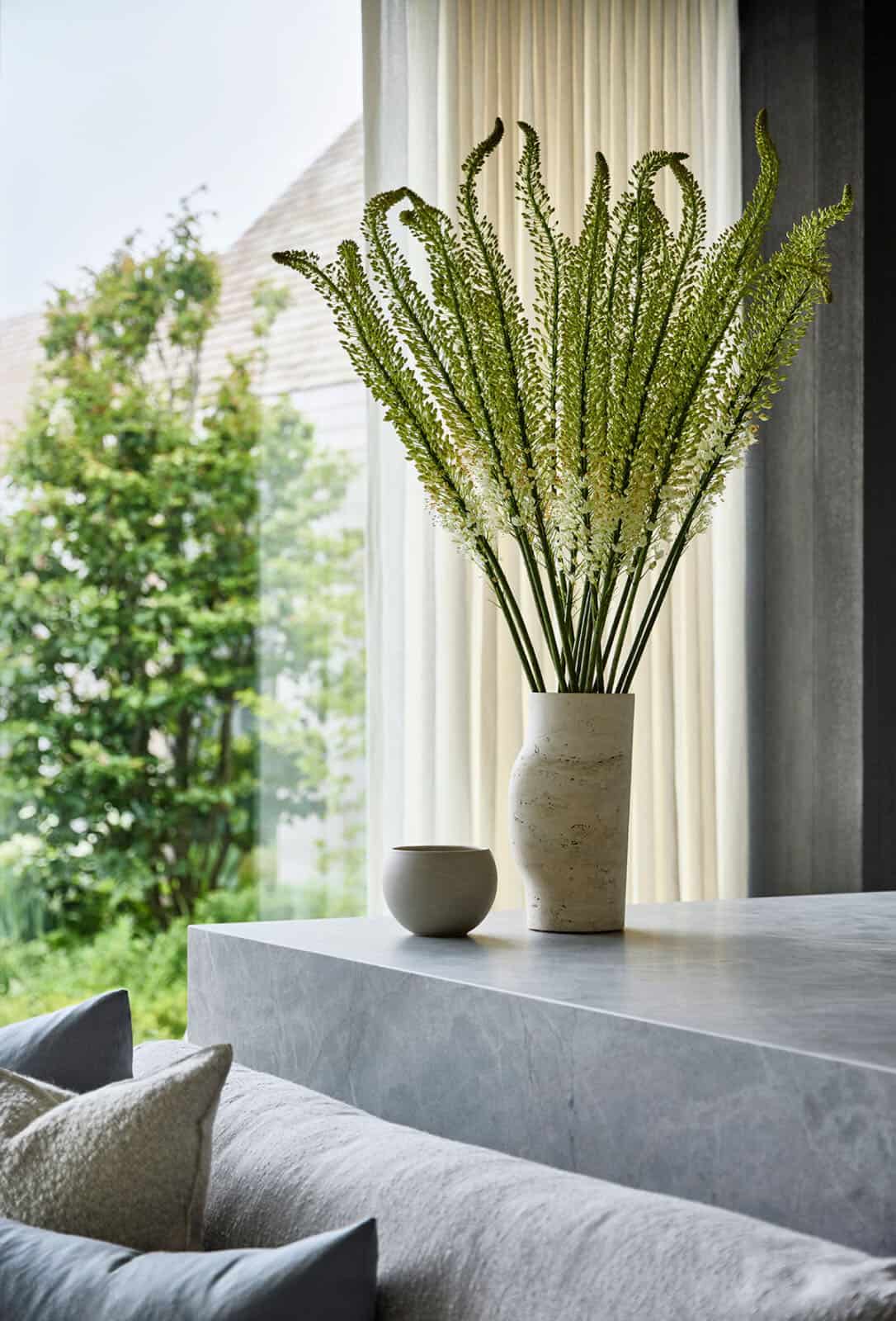 modern-kitchen-countertop-detail
