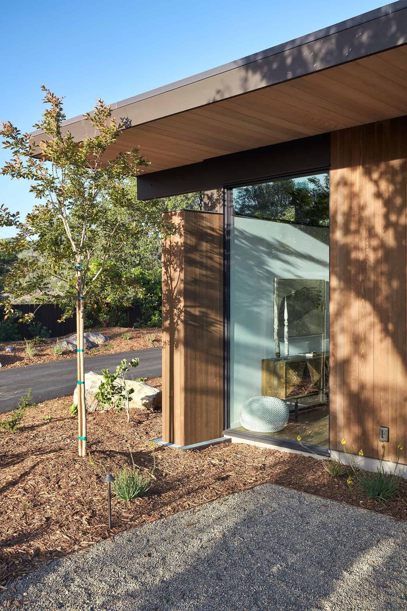 modern-home-exterior
