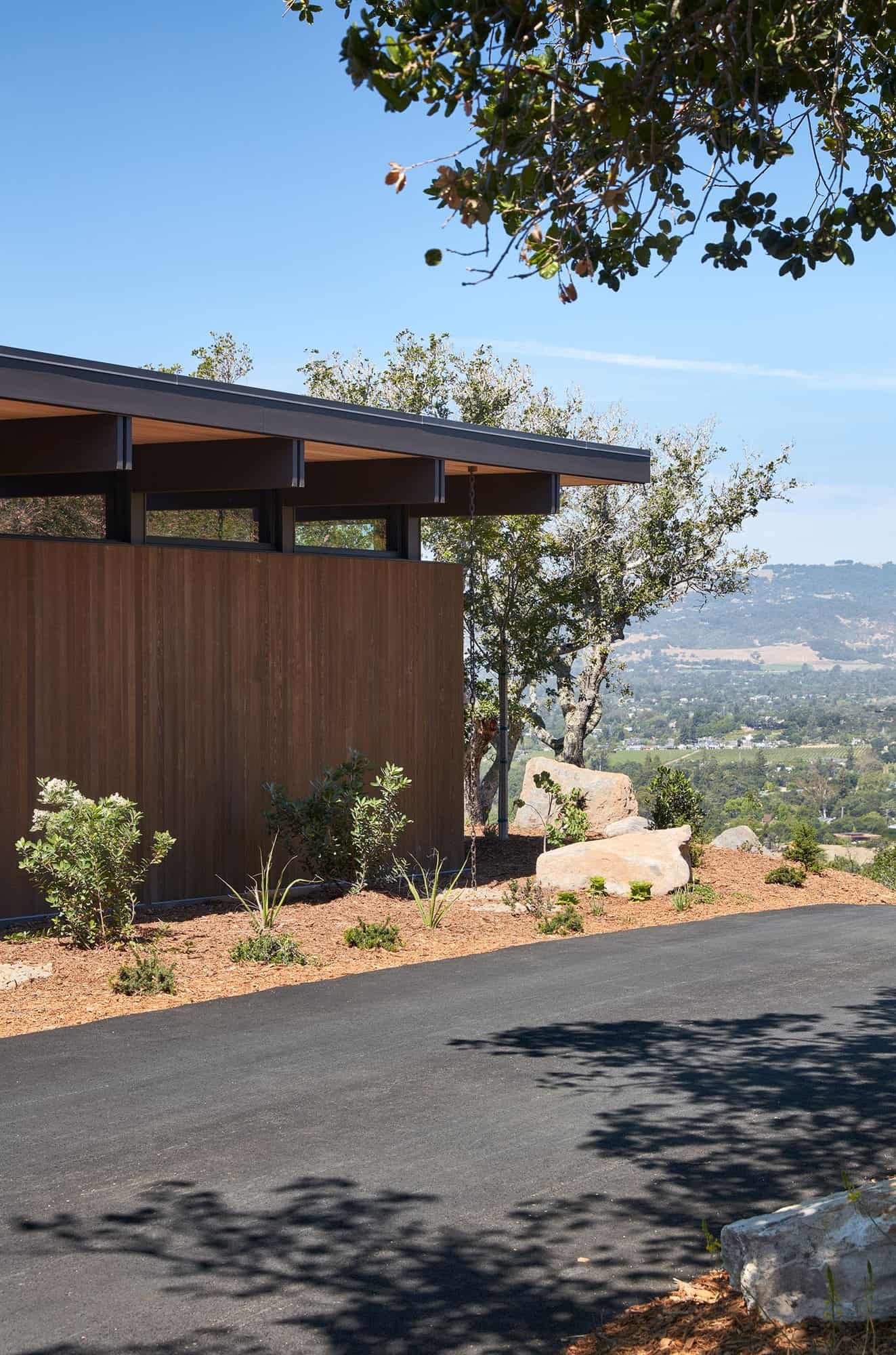 modern-home-exterior