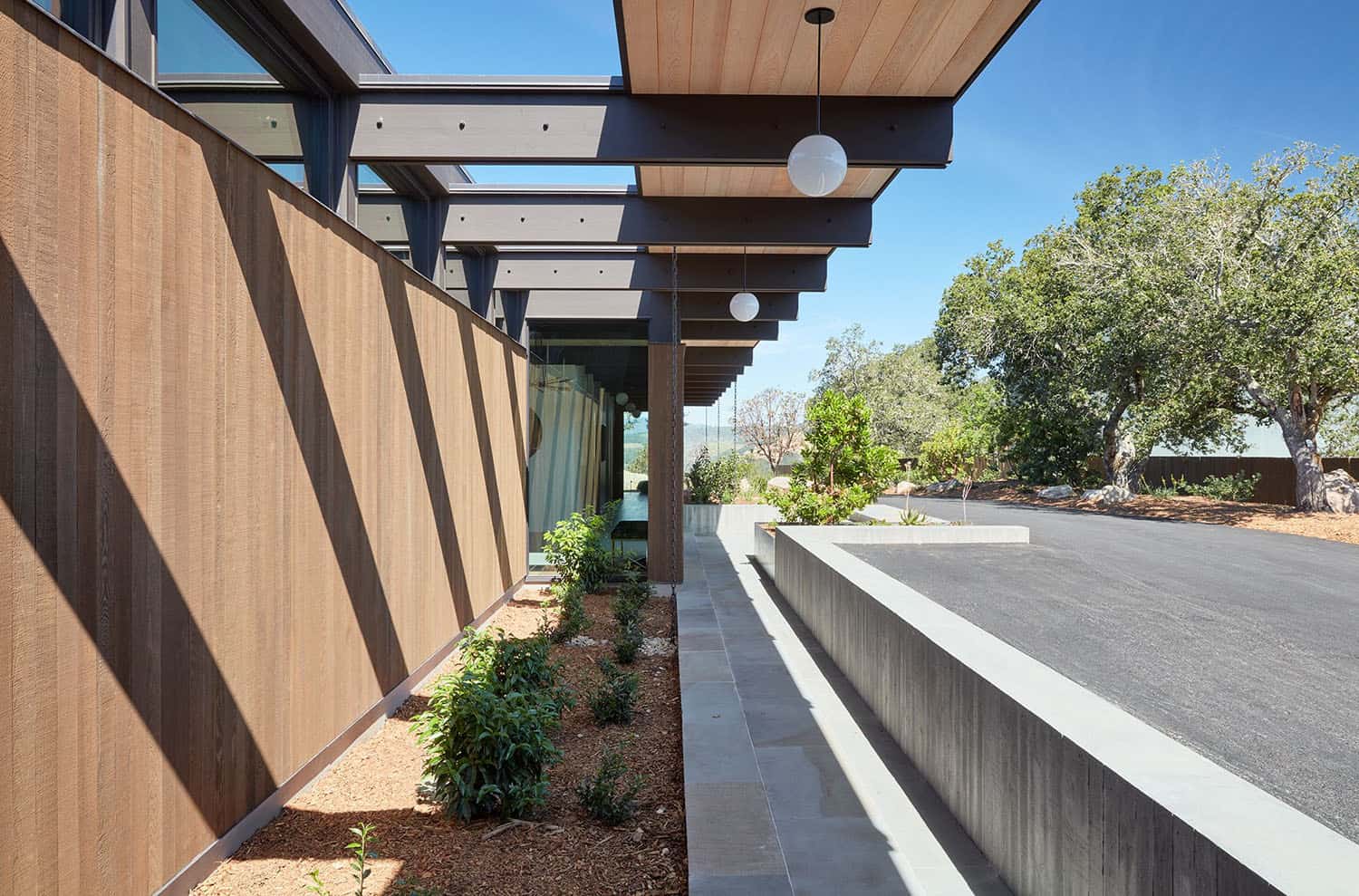 modern-home-exterior