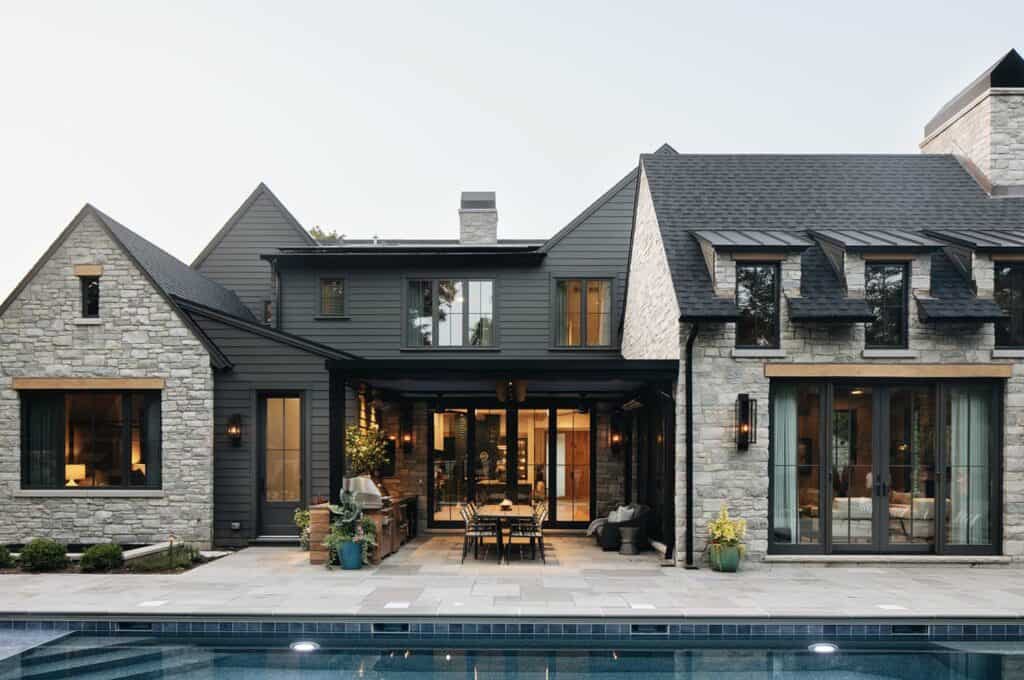 Spectacular Home Style This beyond spectacular house in Chicago has drool worthy details