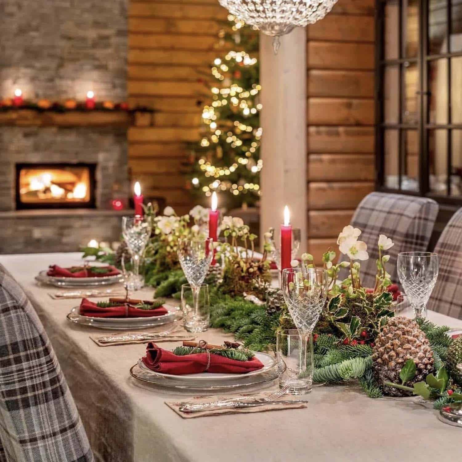 25 Elegant Christmas Table Decorating Ideas For A Festive Holiday