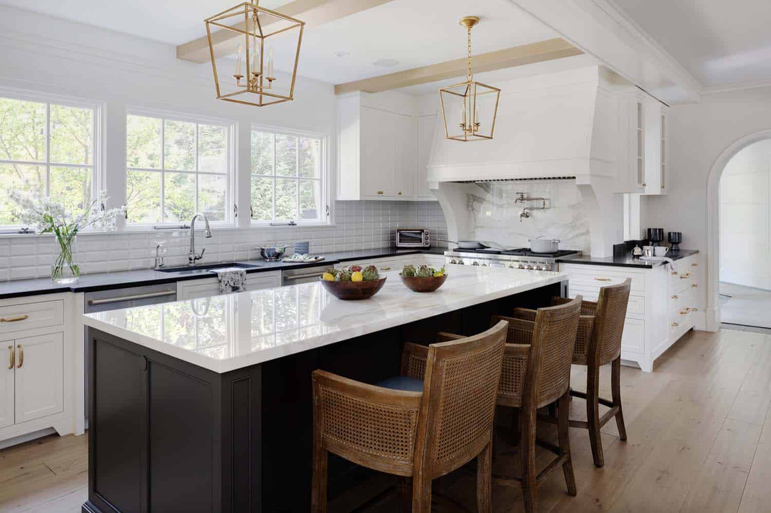 traditional-kitchen