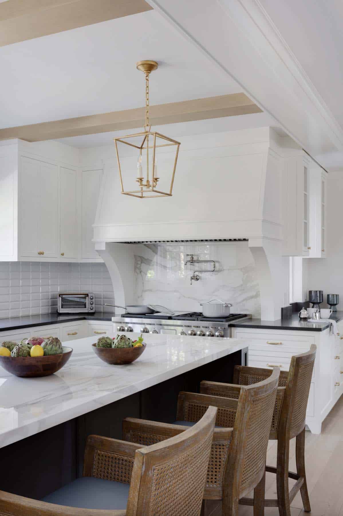 traditional-kitchen