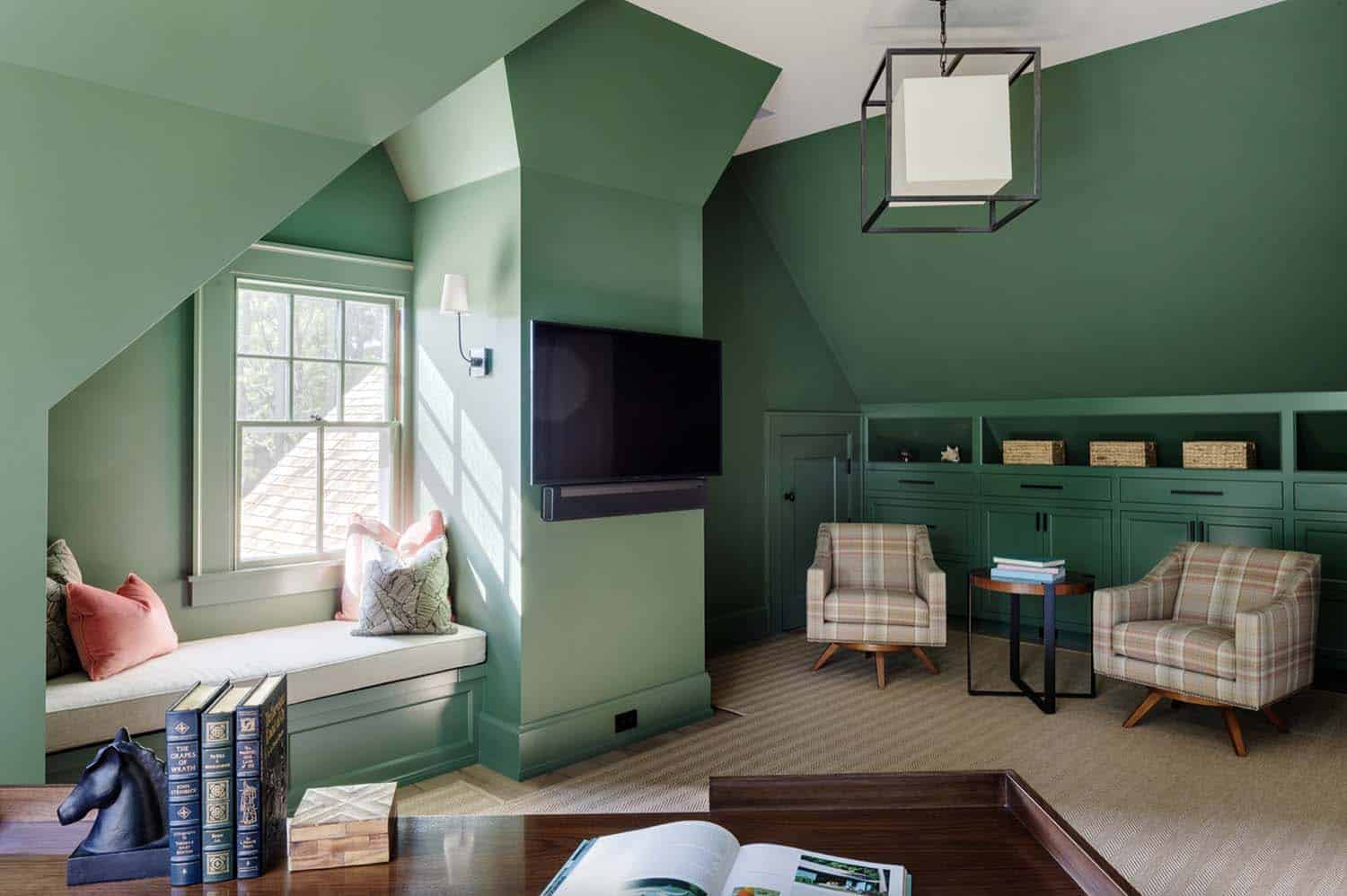 traditional-home-office