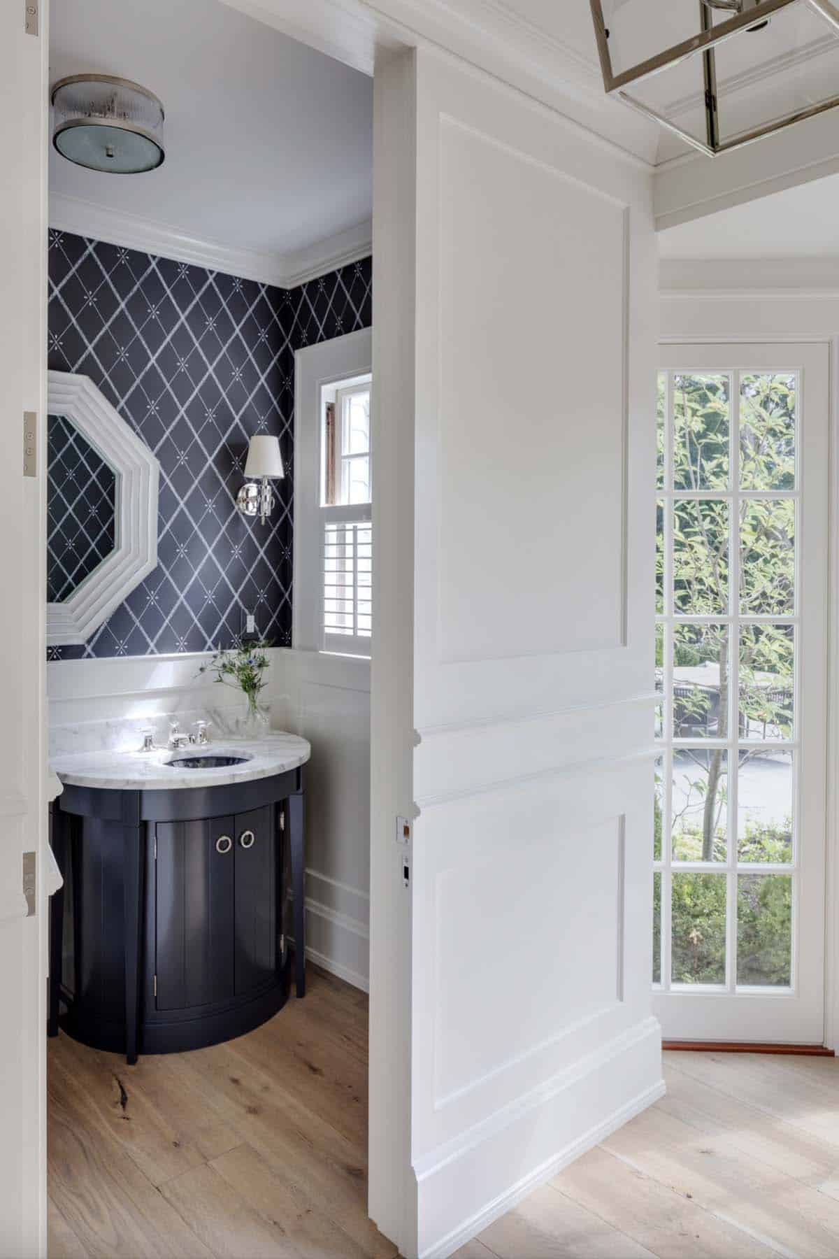 traditional-powder-room