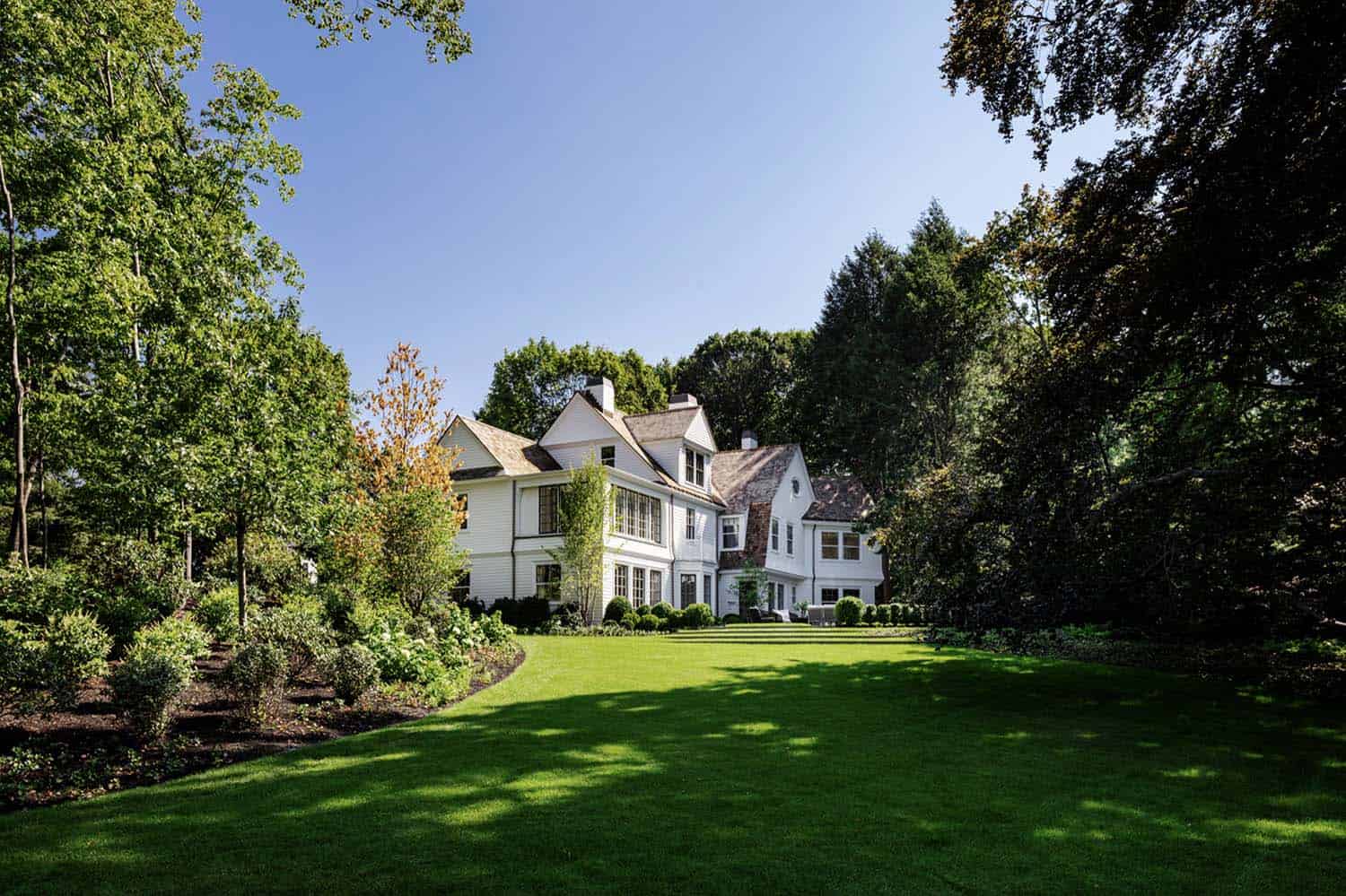traditional-home-exterior-rear