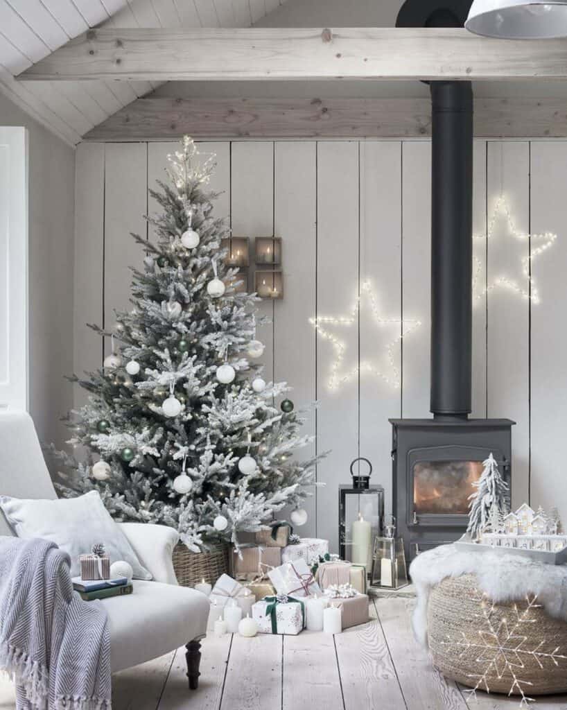 Have A Magical Christmas: 80 Decorating Ideas For Holiday Cheer