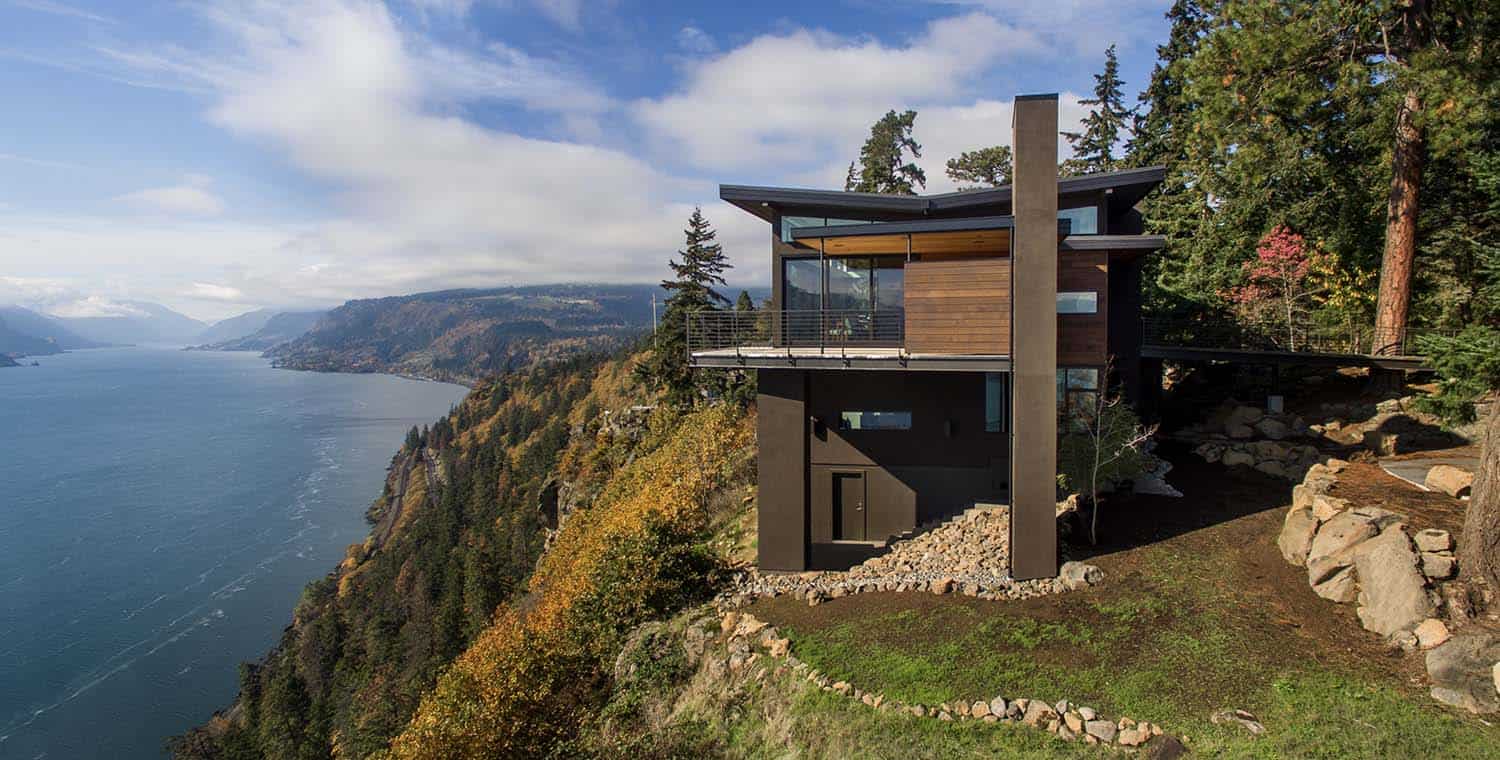 modern-cliff-house-exterior