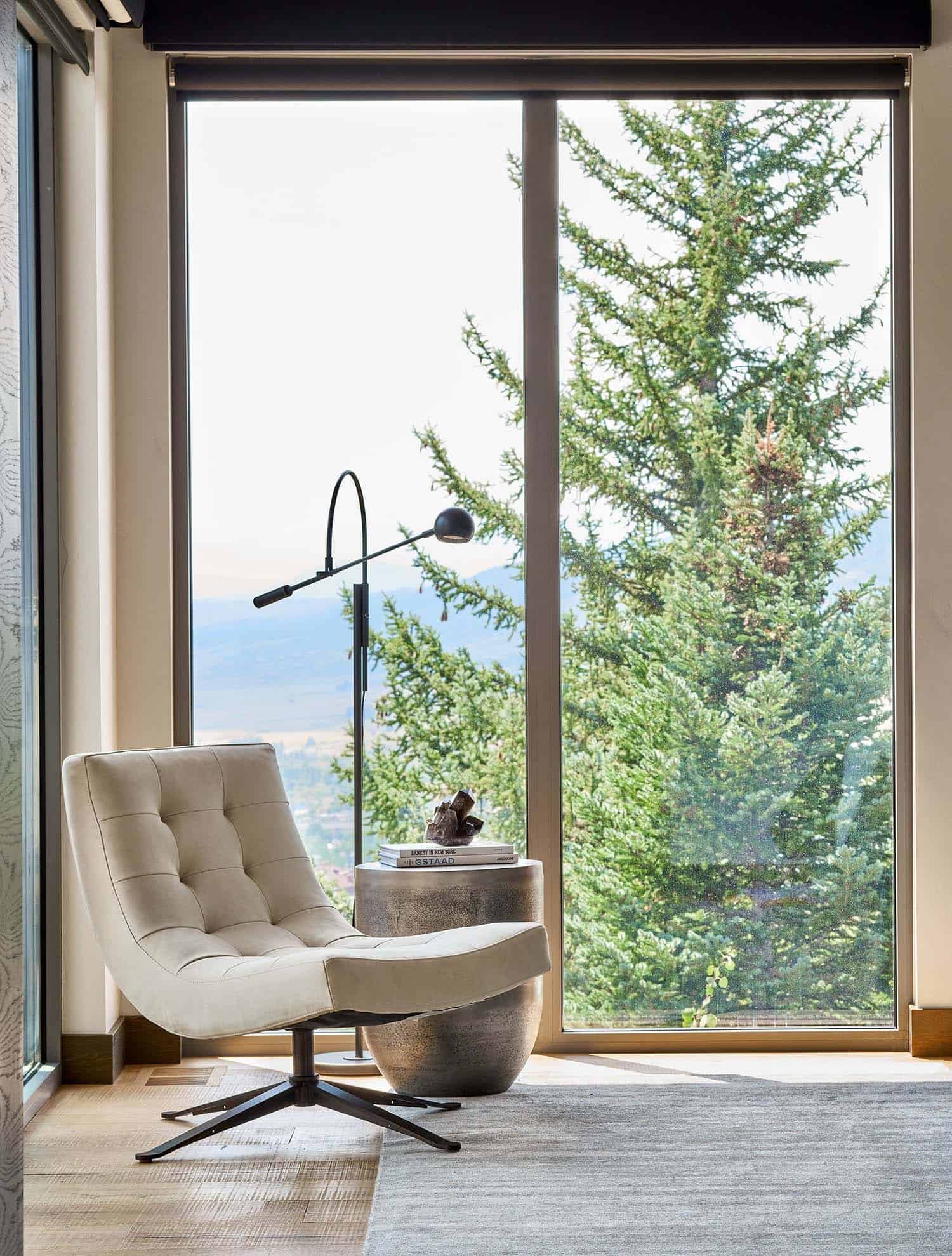 modern-rustic-bedroom-reading-nook