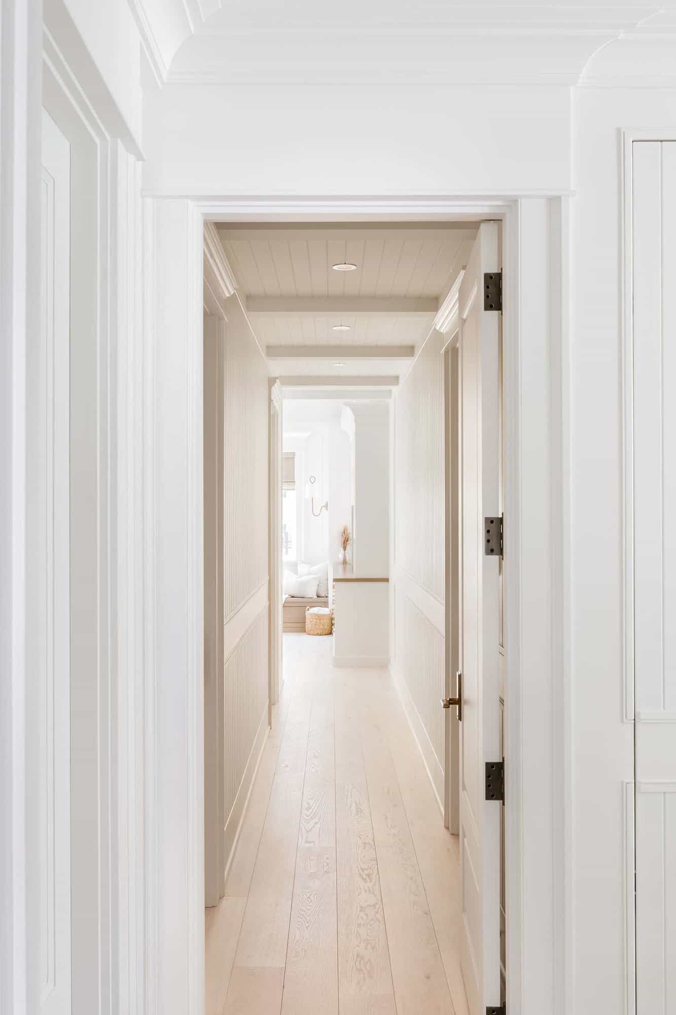 coastal-style-hallway