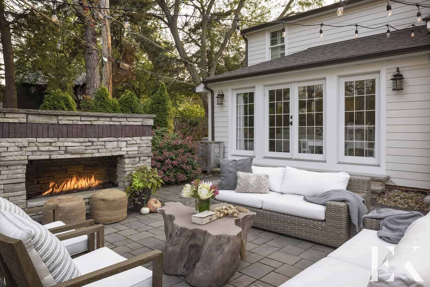 contemporary-home-patio