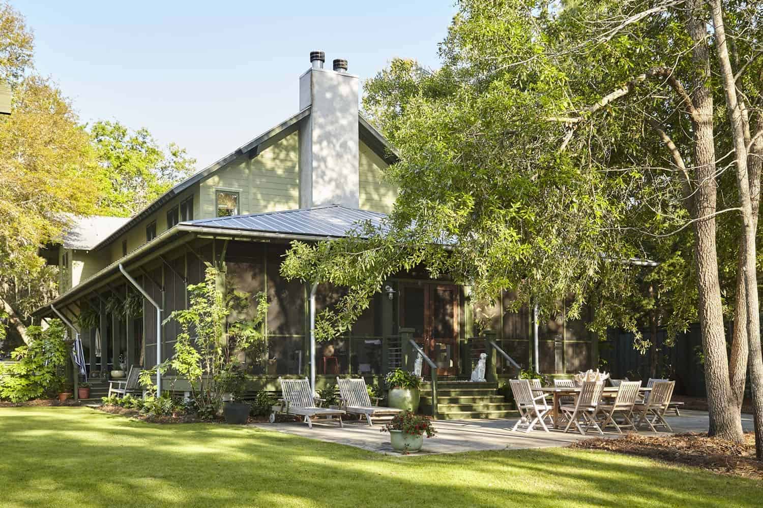 beach-house-exterior