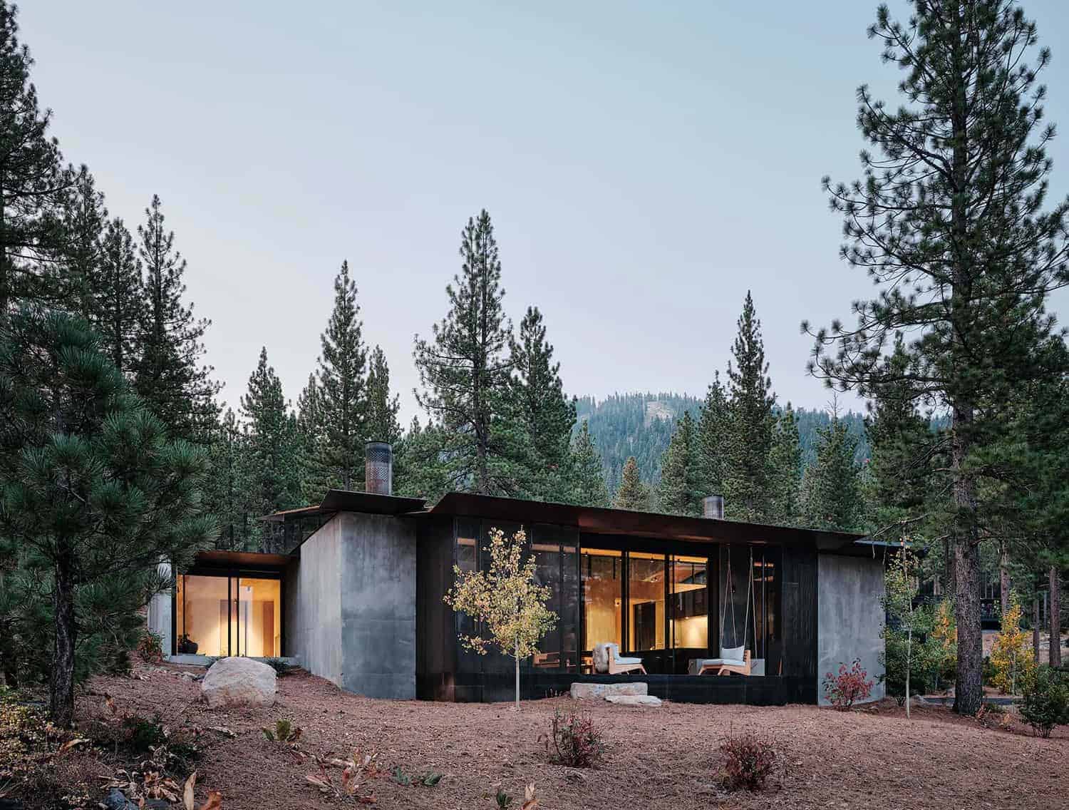 modern-mountain-home-exterior