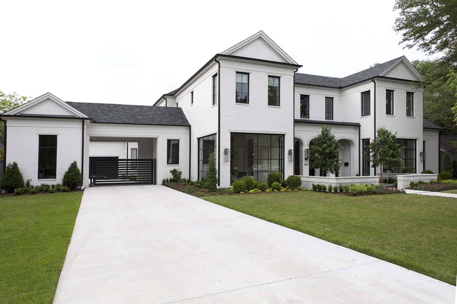 modern-family-home-exterior