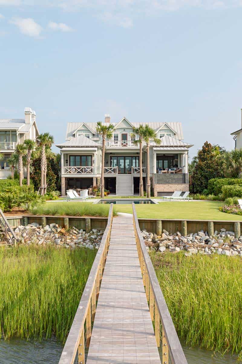beach-style-house-exterior